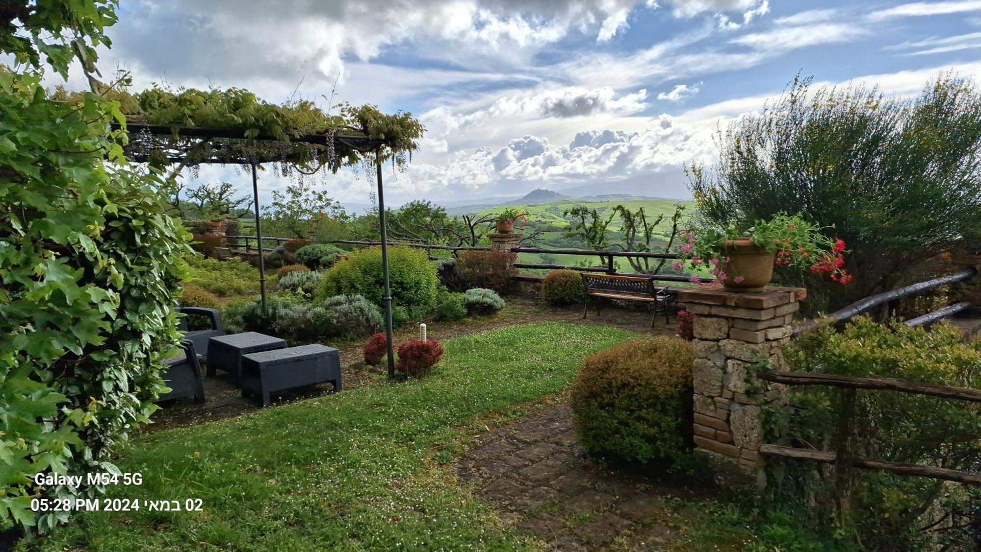 Aparthotel Borgo Fastelli Sarteano Exteriér fotografie